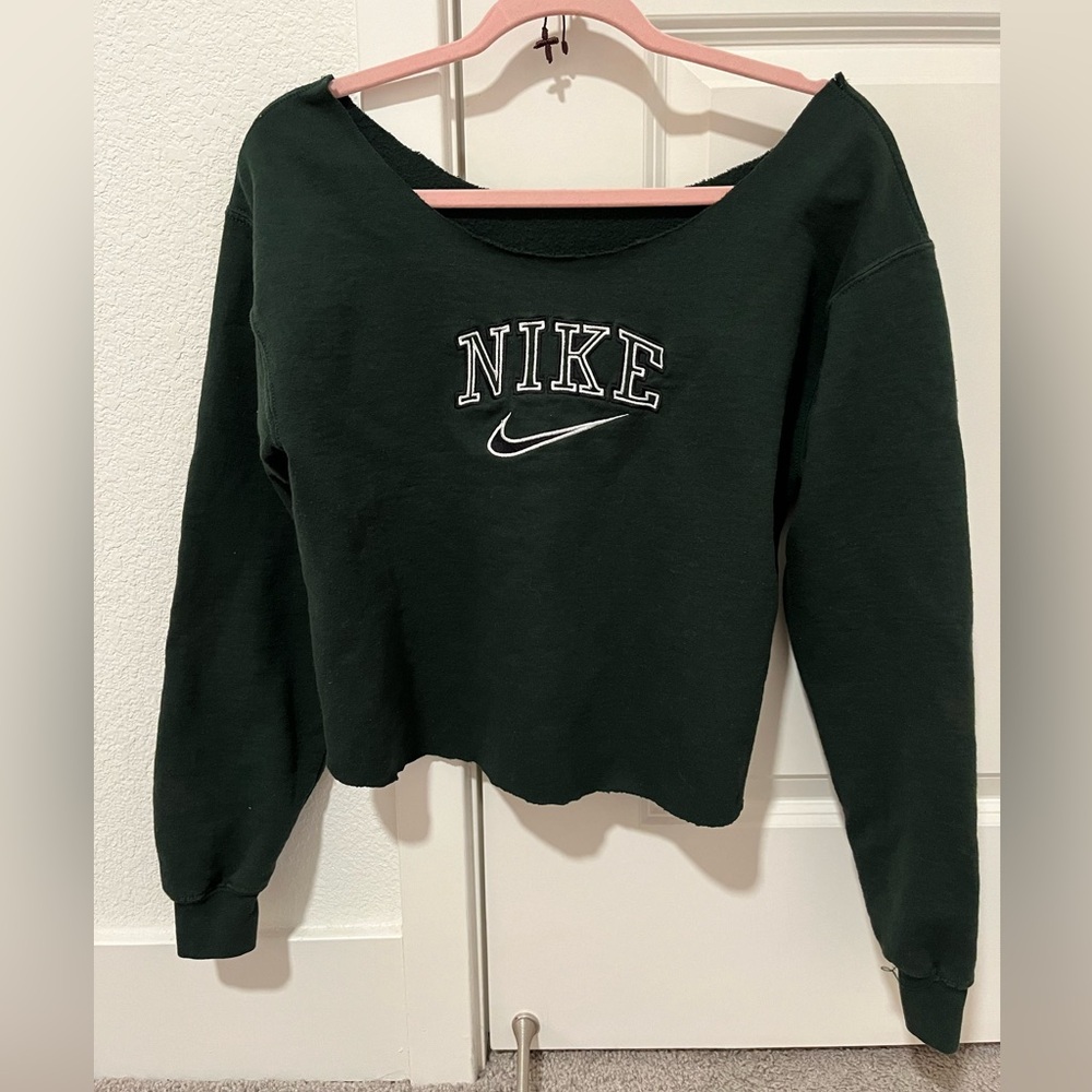 NIKE CROPPED SWEATER